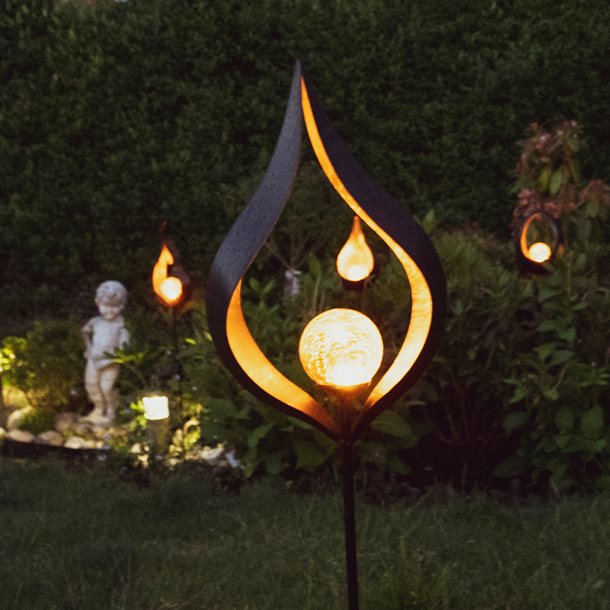 Dekorativ skulpturel solcellelampe - "Tulipan"